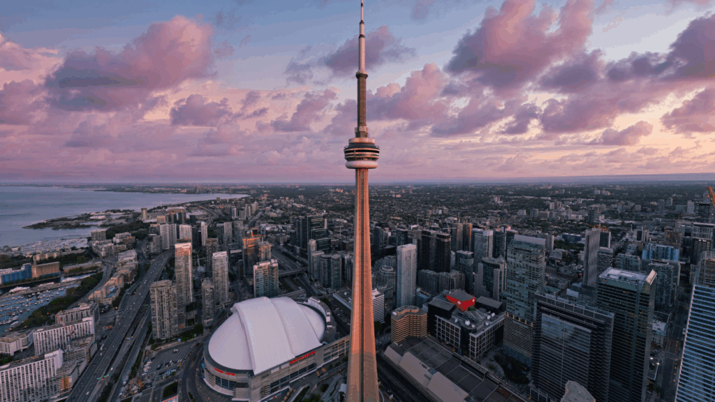 Moving to Toronto - Moving to Canada - International Movers - Acorn Movers - Dubai