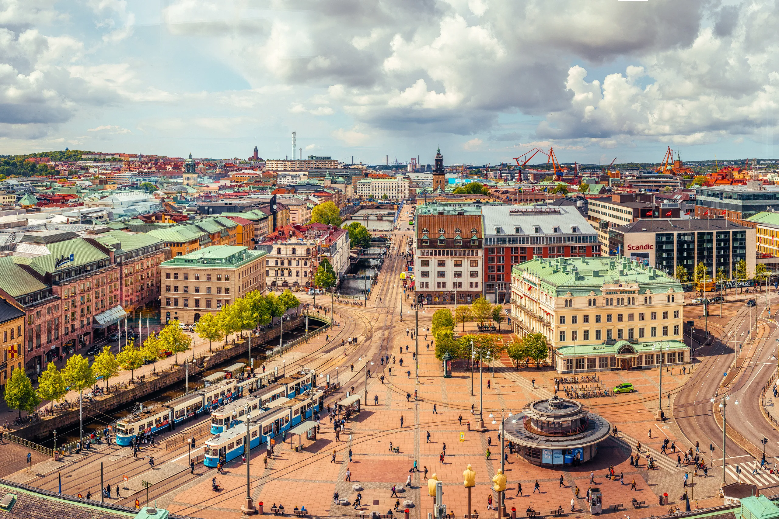 Moving to Gothenburg from Dubai - acorn movers - dubai