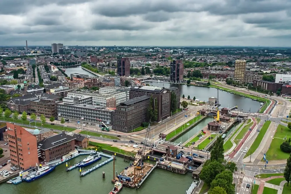 Moving to Rotterdam from Dubai - acorn movers - dubai