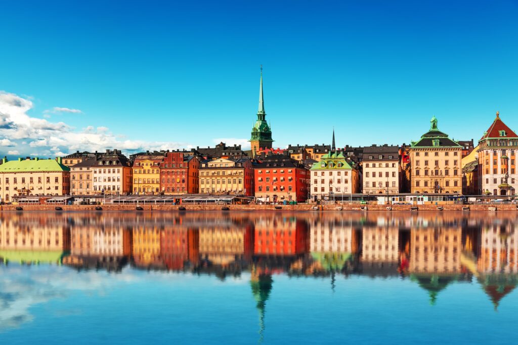 Moving to Stockholm from Dubai - acorn movers - dubai