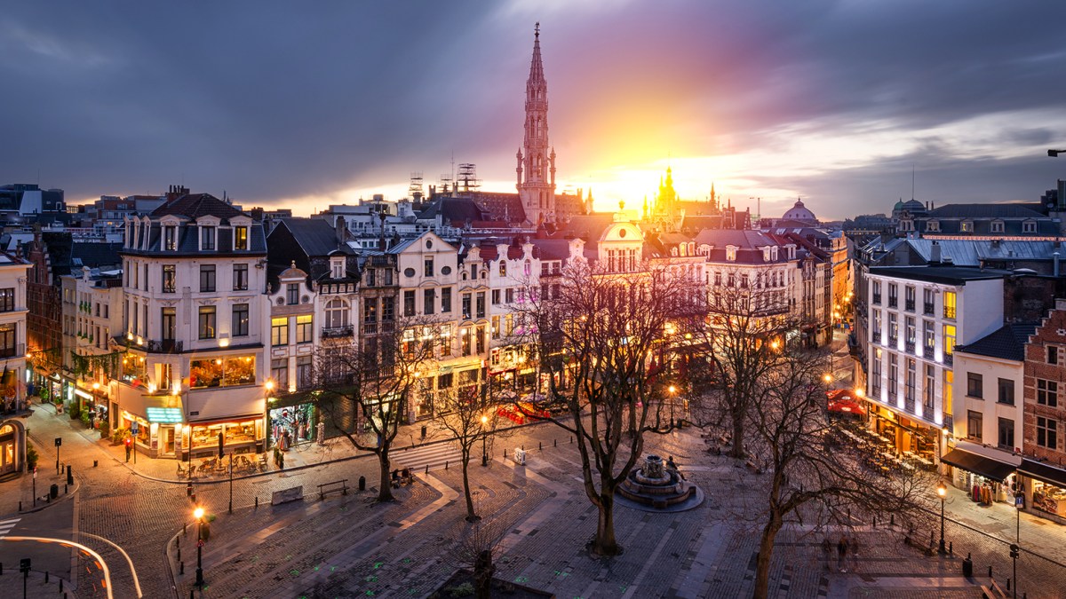 Moving to Brussels from Dubai - acorn movers - dubai