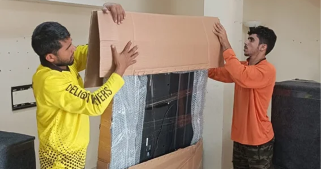 How to Pack Electronics and Appliances for an International Move from Dubai - acorn movers - dubai