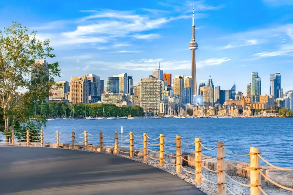 Moving from Dubai to Toronto - acorn movers - dubai