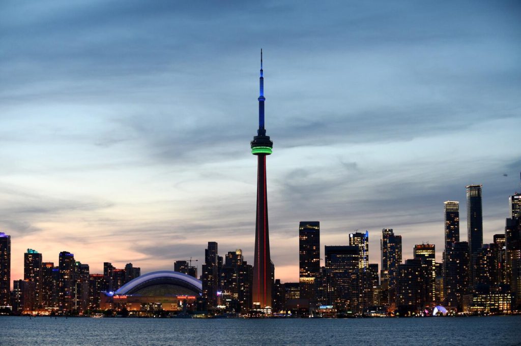 Why Canada Is Different From Other Long-Haul Destinations - acorn movers - dubai