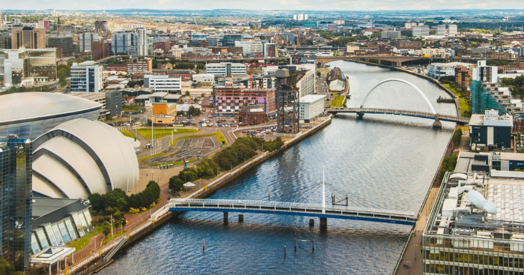 Moving from Dubai to Glasgow - acorn movers - dubai