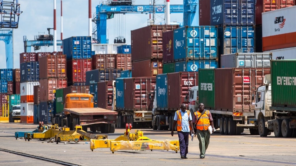 Corporate Transfers Into the Port Economy - acorn movers - dubai