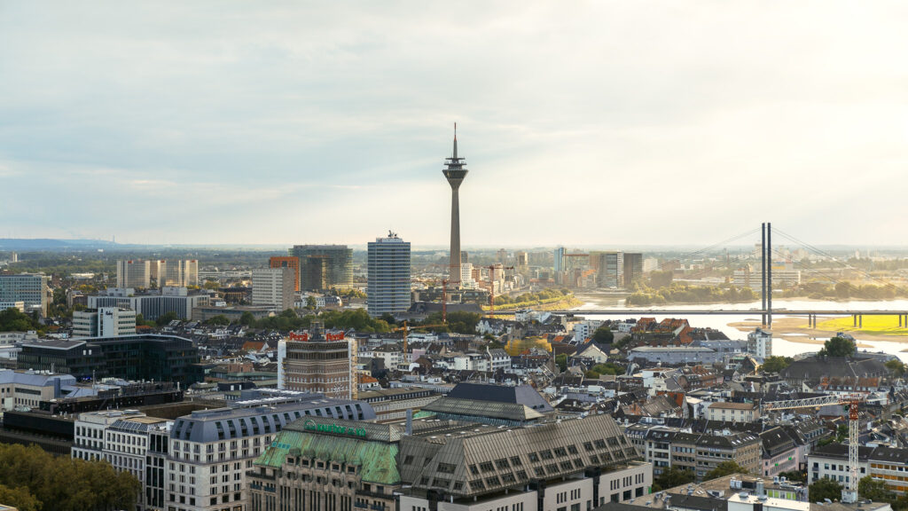 Starting the Move to Düsseldorf - acorn movers - dubai